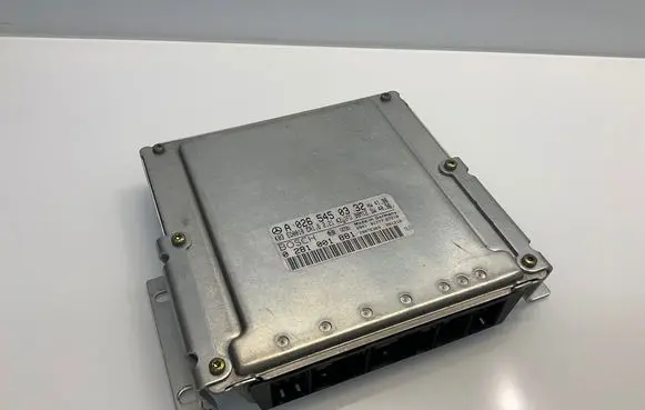 Mercedes-Benz C W203 Engine control unit/module A0265450332 0281001881 0265450332