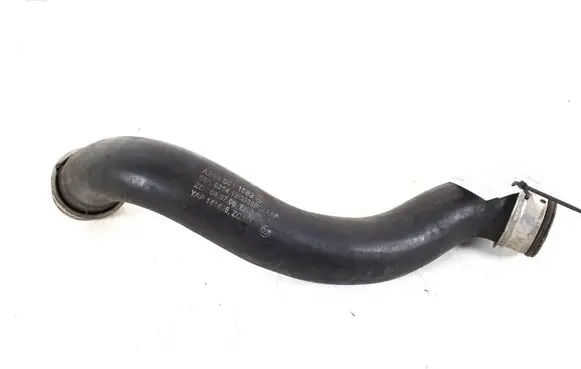 Mercedes-Benz E W212 Engine coolant pipe/hose A2045011582