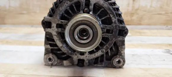 Renault Scenic III - Grand scenic III Generator/alternator 231001822R A003TX0481