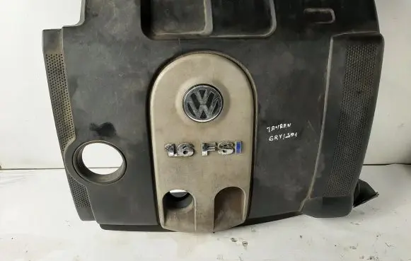 Volkswagen Touran I Engine cover (trim) 03C129607F