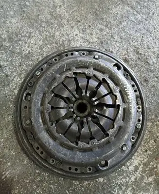 Nissan Qashqai Clutch slave cylinder 