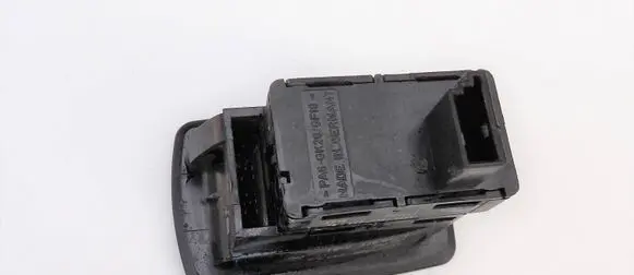 BMW 1 E81 E87 Electric window control switch 6945874 15939900 15979800