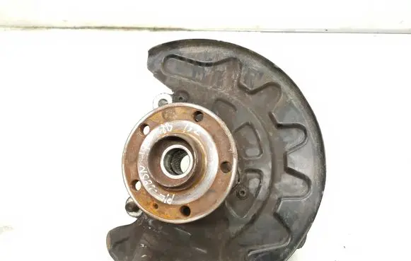 Seat Leon (5F) Front wheel hub