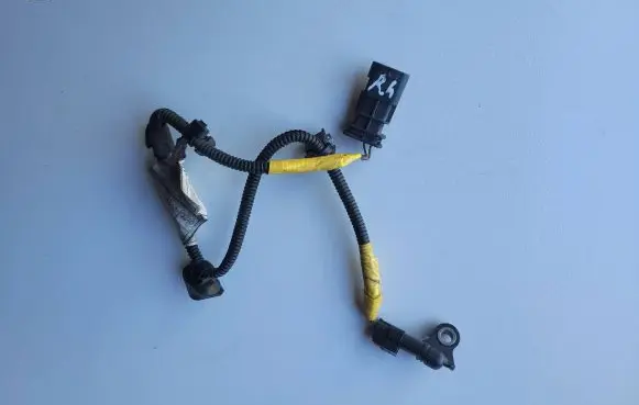 Fiat 500X Airbag deployment crash/impact sensor 51943477 00519753400