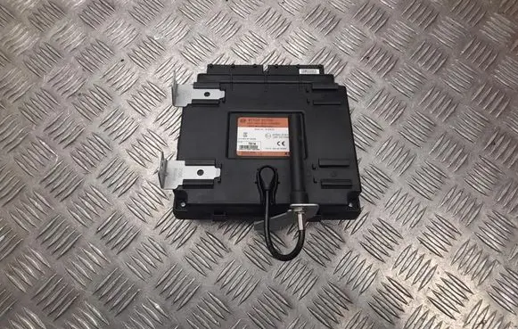 SsangYong Tivoli Comfort/convenience module 8710235700