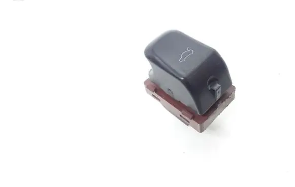 Tailgate opening switch
