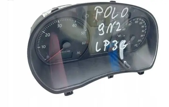 Volkswagen Polo Speedometer (instrument cluster) 6Q0920804 503001590401