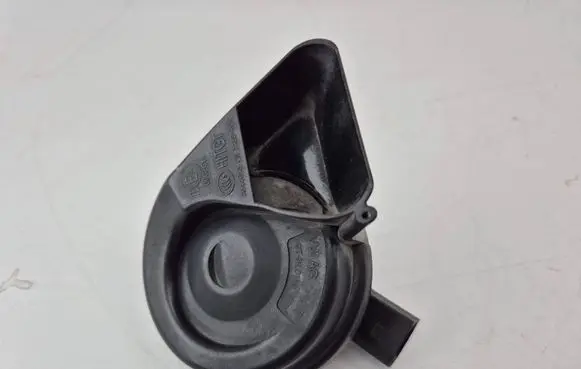 Volkswagen PASSAT B7 Horn signal 3AA951221B
