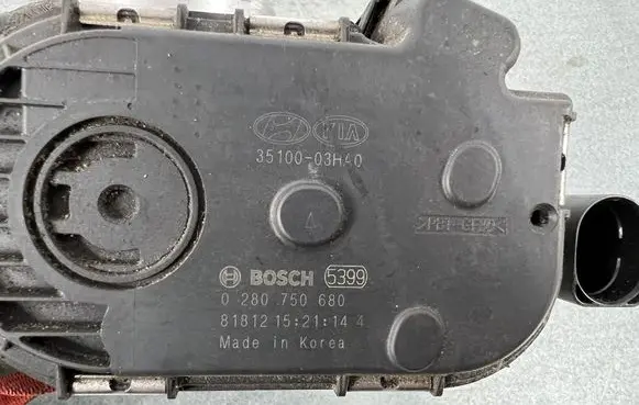Hyundai Ioniq Throttle valve 3510003HA0