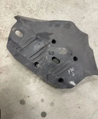 BMW 4 F36 Gran coupe Rear underbody cover/under tray 6796137