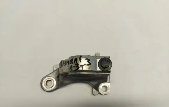 Nissan Qashqai J12 Other engine bay part