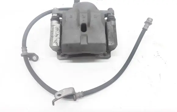Lexus CT 200H Front brake caliper