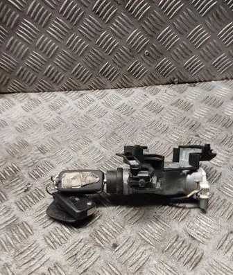 Volkswagen Caddy Ignition lock 1k0905851
