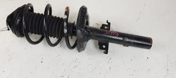 Renault Megane IV Front shock absorber with coil spring 543025368R