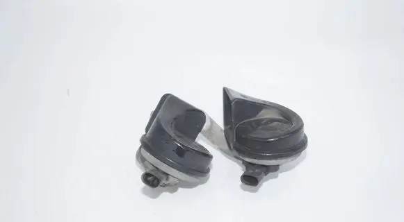 BMW 5 GT F07 Horn signal 7279782 7279781 61337279782