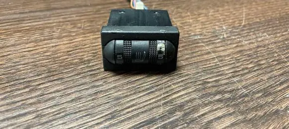 Volkswagen Transporter - Caravelle T4 Seat heating switch 3A0963563