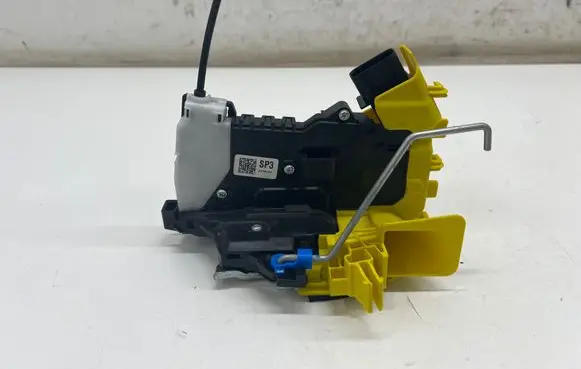 Hyundai Kona II Front door lock 81310DF210