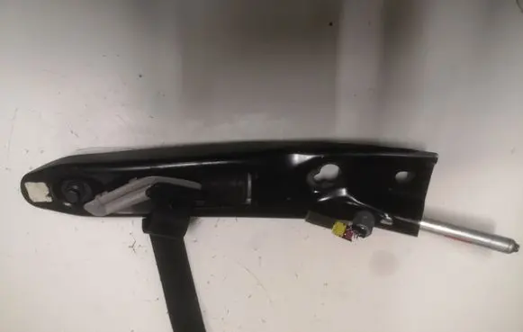 Volvo XC90 Front seatbelt 8093RH