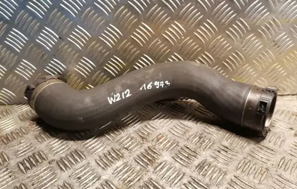Mercedes-Benz E W212 Intercooler hose/pipe 2045283282