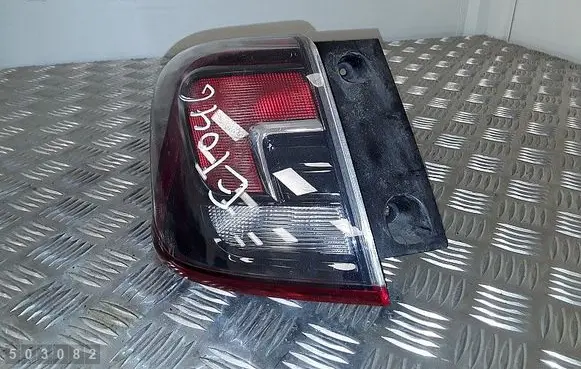 Rear/tail lights