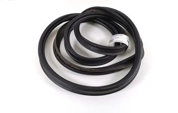 Mercedes-Benz ML W166 Trunk rubber seal (body) A1667400178