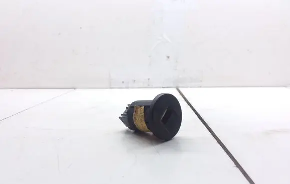 Renault Master III USB socket connector 