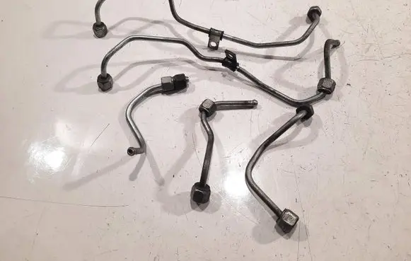 Mitsubishi ASX Fuel line pipe