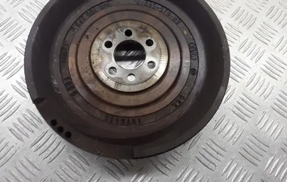 Volkswagen Polo IV 9N3 Flywheel 065106273