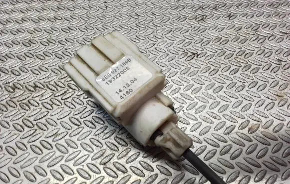 Clutch pedal sensor