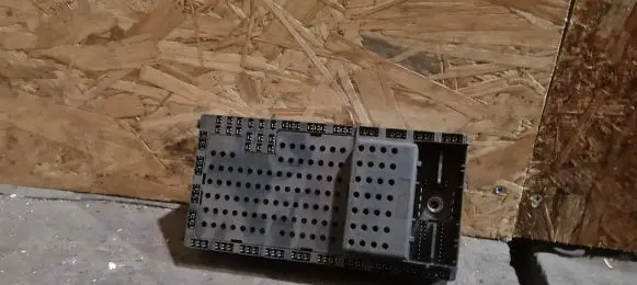 Volvo S60 Fuse box set 8645411