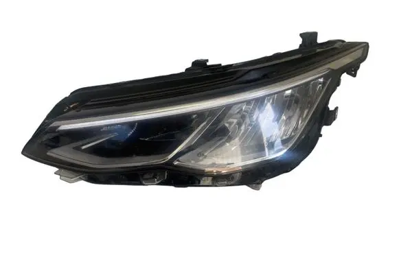 Volkswagen Golf VIII Headlight/headlamp 90150890 5H1941005