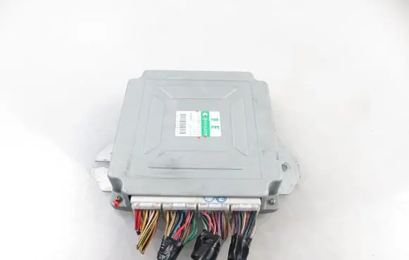 Subaru Outback Engine control unit/module 22611AJ220 1122007423