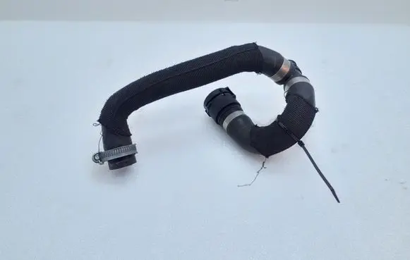 Volvo V60 Engine coolant pipe/hose 207149
