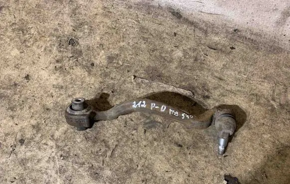 Front lower control arm/wishbone
