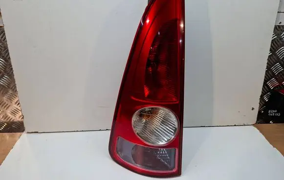 Renault Espace IV Rear/tail lights S27639453 8200027153