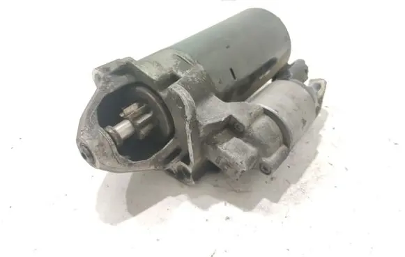 Audi A4 S4 B7 8E 8H Starter motor 03G911023