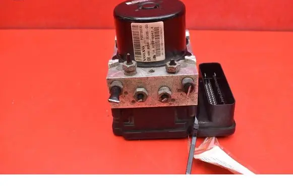 Volvo S80 ABS Pump P30736633