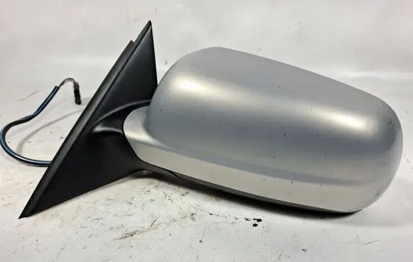 Volkswagen PASSAT B5 Front door electric wing mirror 3B0857933