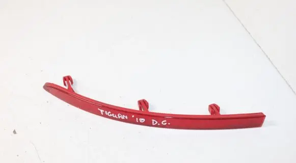 Rear tail light reflector