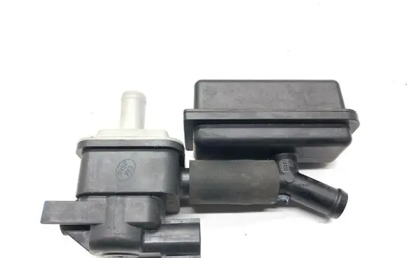 Mazda CX-9 Heat shield in engine bay PE0118751