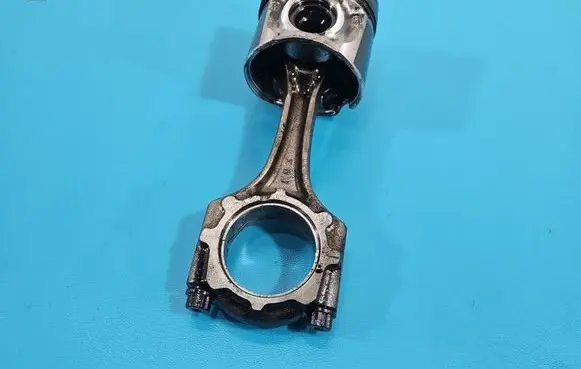 Toyota RAV 4 (XA20) Piston 1CD IMPRK1577926