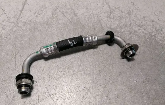 Mercedes-Benz GL X166 Gearbox oil cooler pipe/hose A1665005672