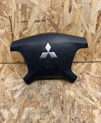 Mitsubishi Pajero Steering wheel airbag 