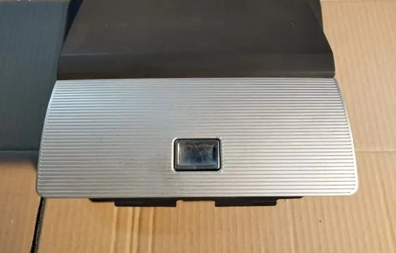 Dodge Journey Glove box 100015631