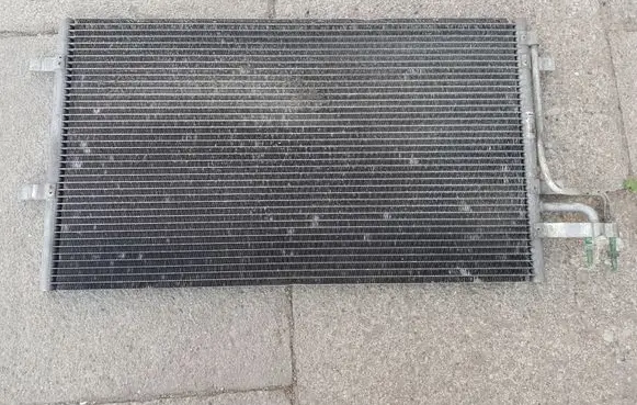 Ford Focus A/C cooling radiator (condenser)