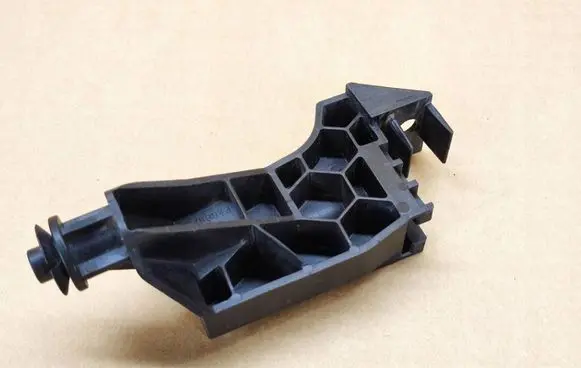 Volvo XC40 Radiator mount bracket 31686406