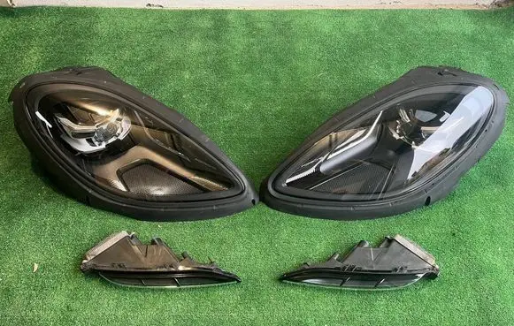 Porsche Macan (95B) Headlights/headlamps set 95B941010AP LE16A6383 030111323401