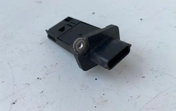 Nissan Primera Mass air flow meter 226807S000