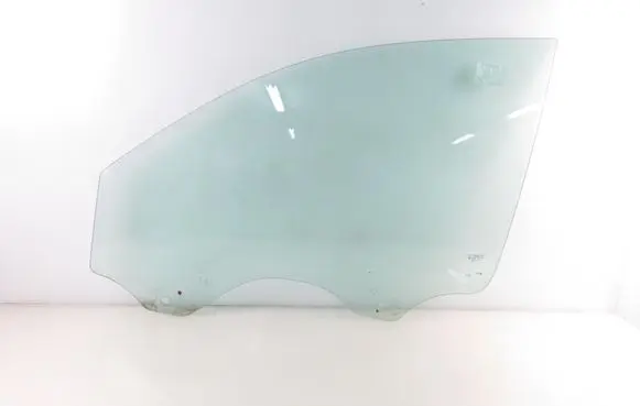 Volkswagen Touareg I Front door window glass four-door 