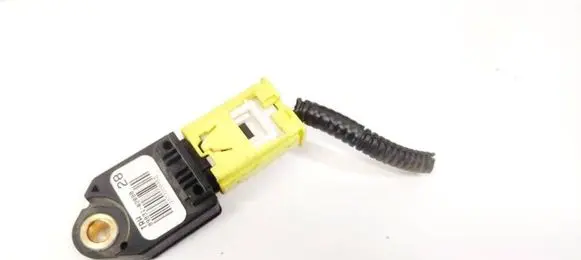 Toyota Auris 150 Airbag deployment crash/impact sensor 8983102080 89831-02080